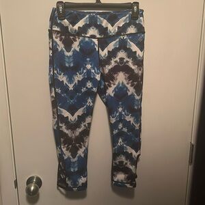 Tie dye athletic leggings women’s small
